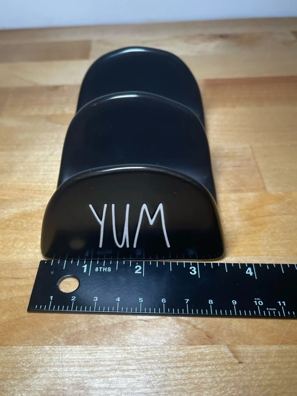 Rae Dunn Black 'YUM' Ceramic Taco Holder - Picture 5 of 7